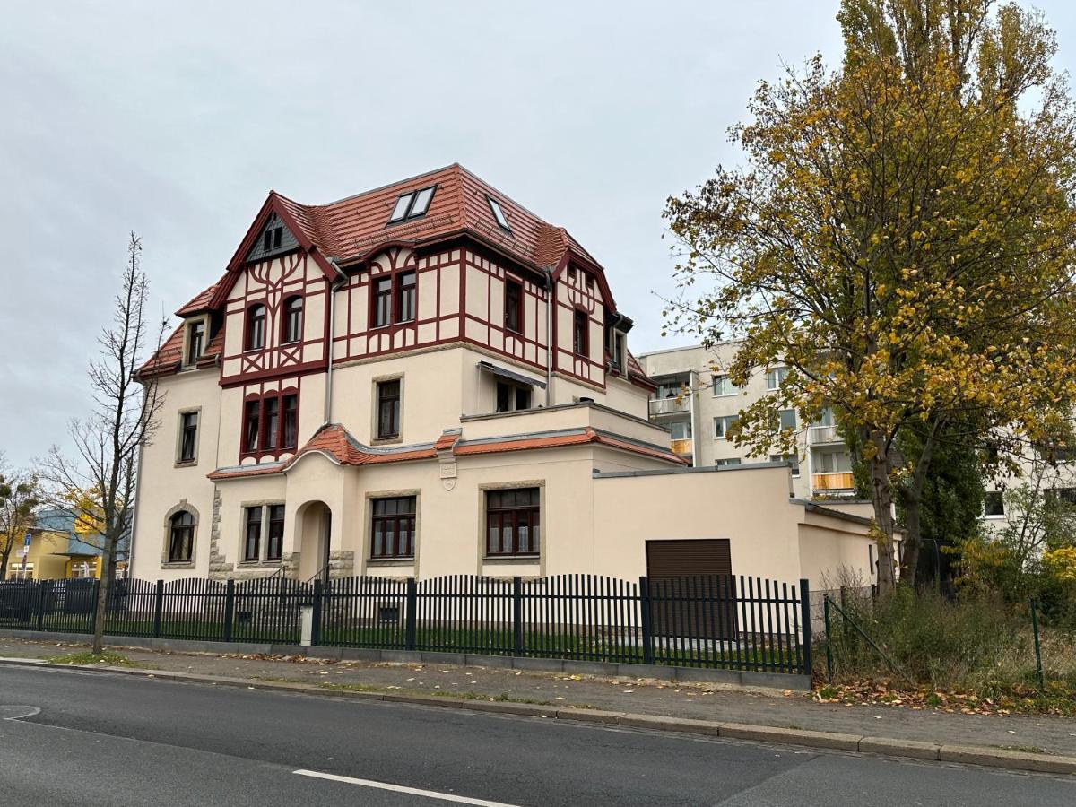 Villarina Dresden Buitenkant foto