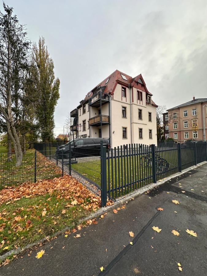 Villarina Dresden Buitenkant foto